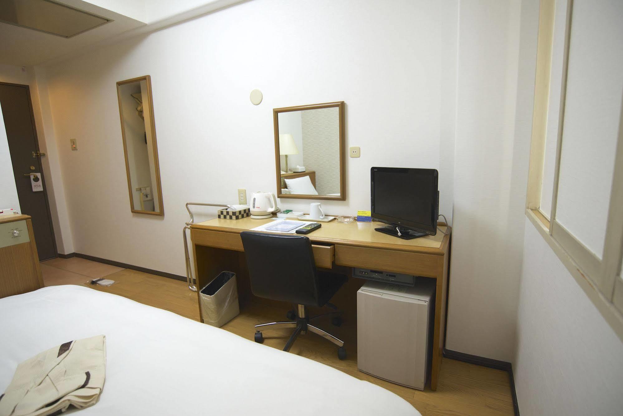 Smile Hotel Atsugi Zewnętrze zdjęcie