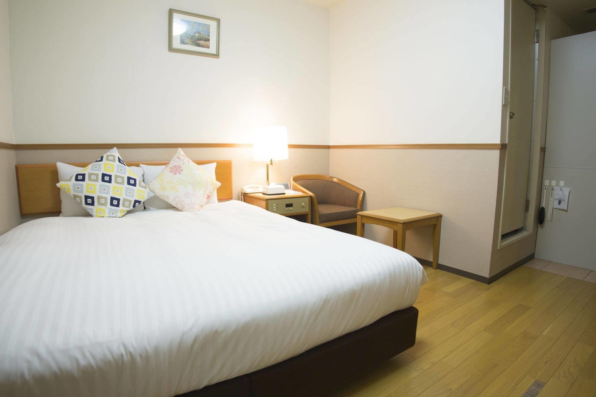 Smile Hotel Atsugi Zewnętrze zdjęcie